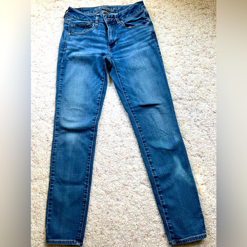 American Eagle Women’s Skinny Jeans size 6